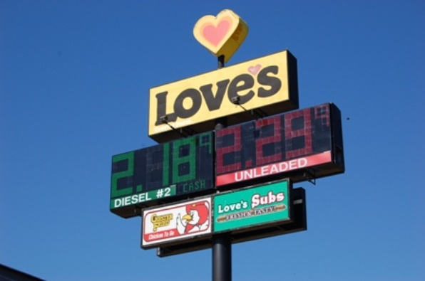 Love’s Travel Stops tops 400 locations American Trucker