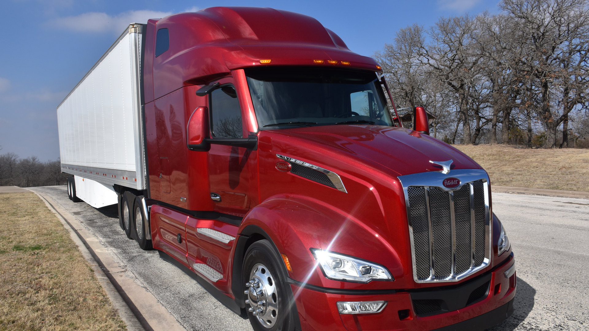 Peterbilt's new Model 579 delivers 'gamechanging' technology